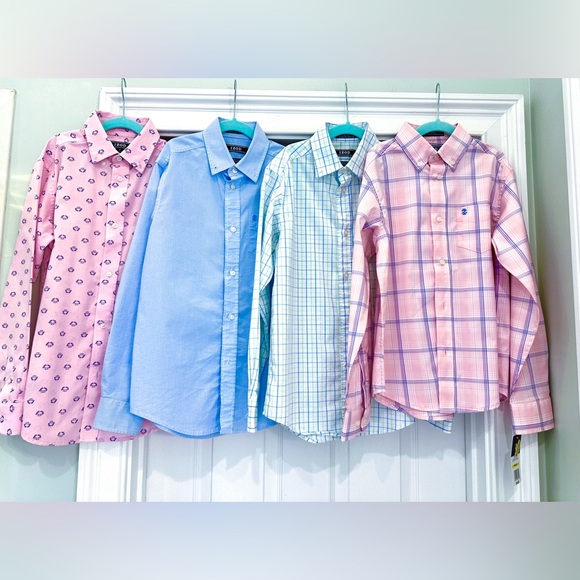 Bundle of 4 boys stretch IZOD dress shirts.. Size large10/12